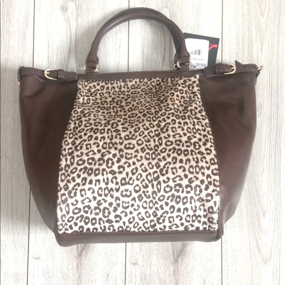 NWT ADRIENNE LANDAU ANIMAL PRINT TOTE
